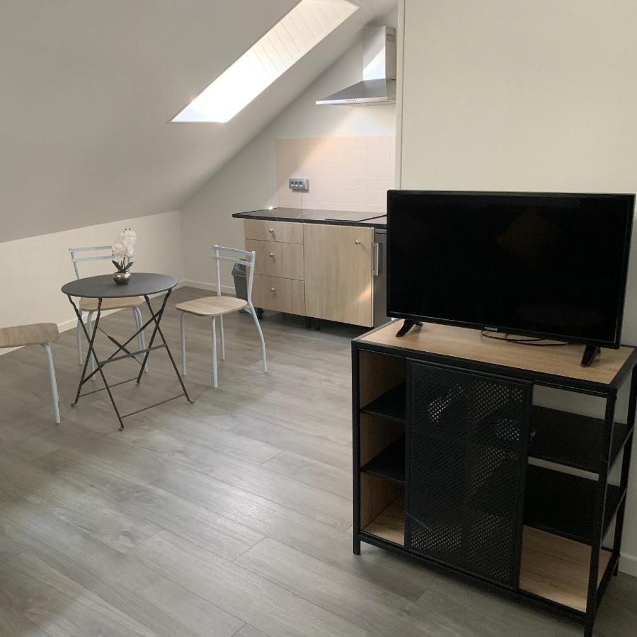 Le Mans 3 Appartements , proche de toutes commodités Extérieur photo